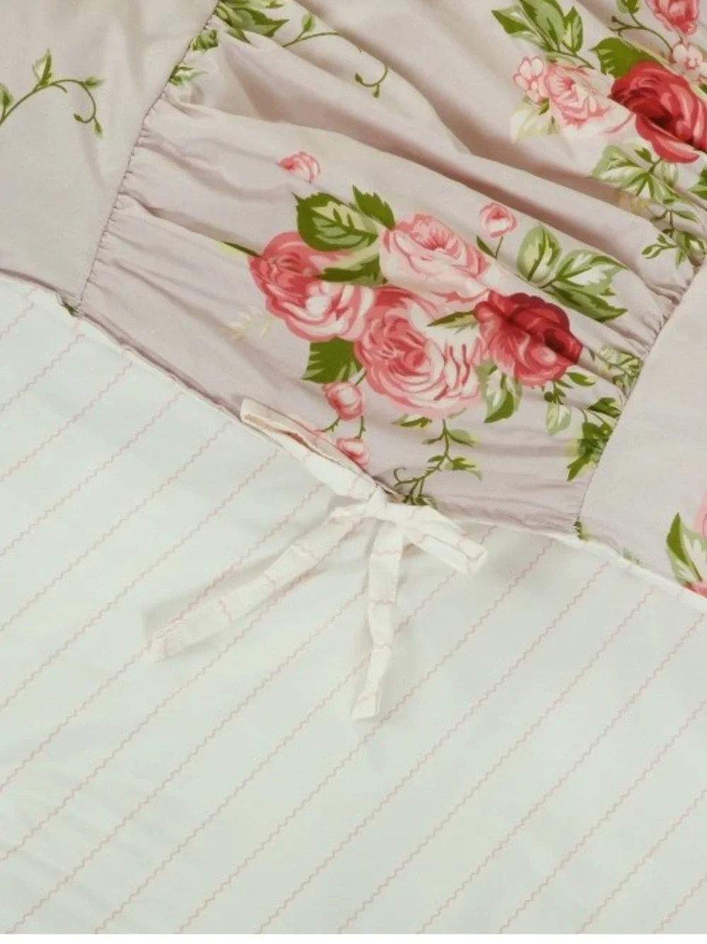 HARLOWE & GRAHAM NWT  Ruched floral Comforter Set Pink -twin